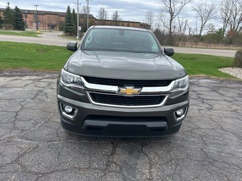 Used 2018 Chevrolet Colorado LT w/ LT Convenience Package image 3