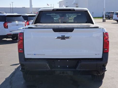 Used 2024 Chevrolet Silverado EV W/T image 19