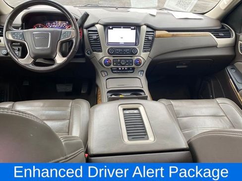 Used 2016 GMC Yukon XL Denali image 6