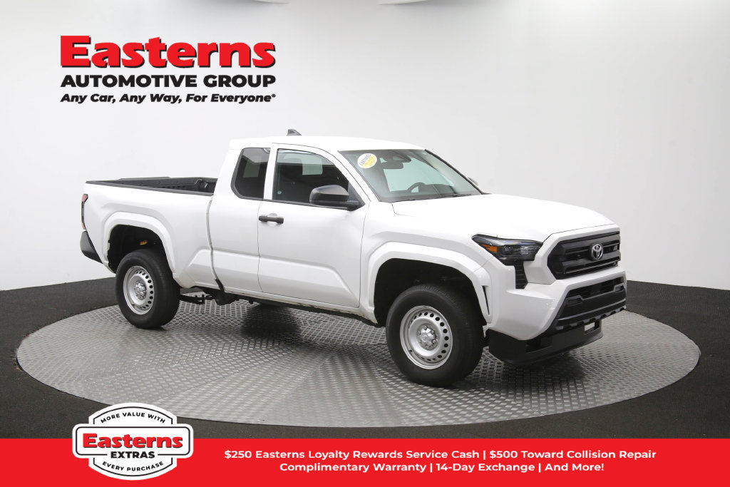 Used 2024 Toyota Tacoma SR RWD image 45