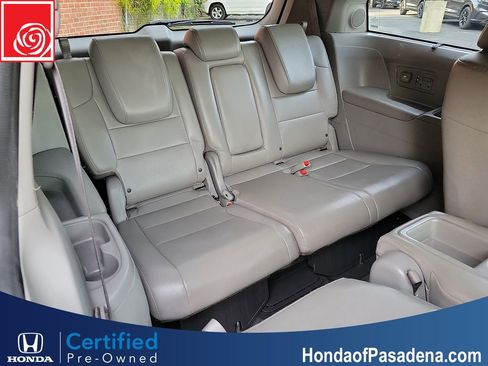 Used 2016 Honda Odyssey Touring Elite image 28