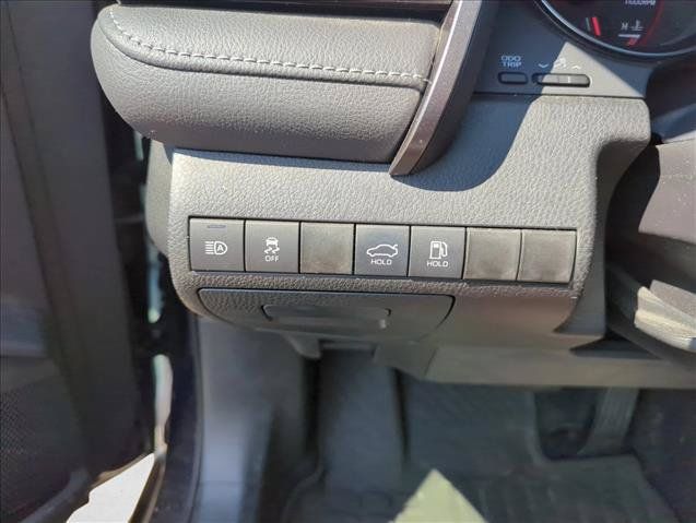 Used 2021 Toyota Camry XSE FWD image 13