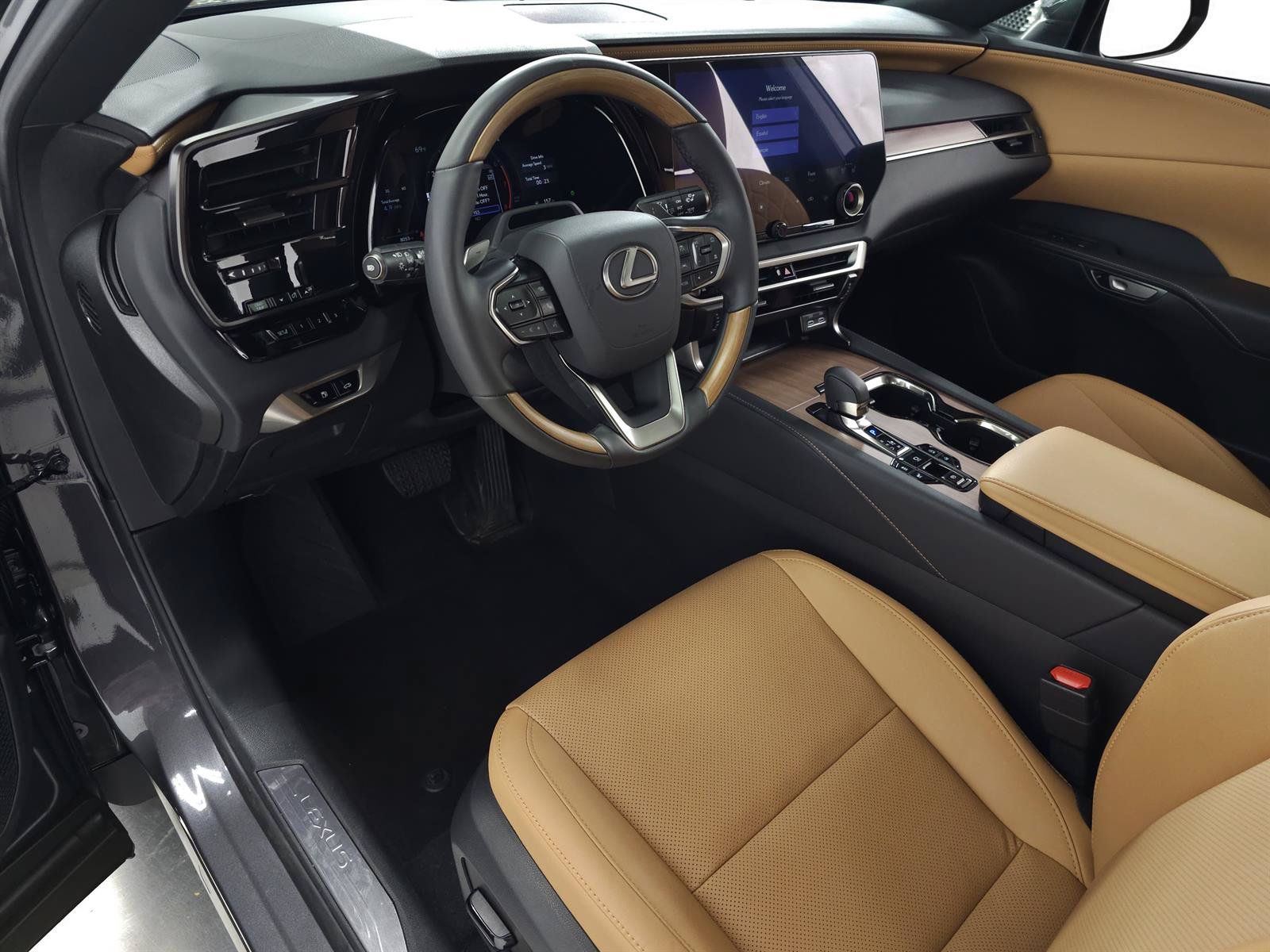Certified 2025 Lexus RX 350 Premium w/ Convenience Package AWD/4WD image 17