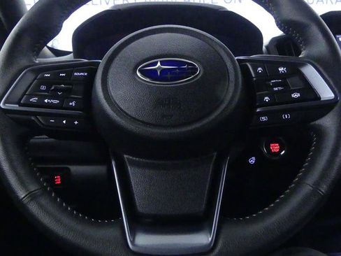 Used 2025 Subaru Forester Limited AWD/4WD image 15