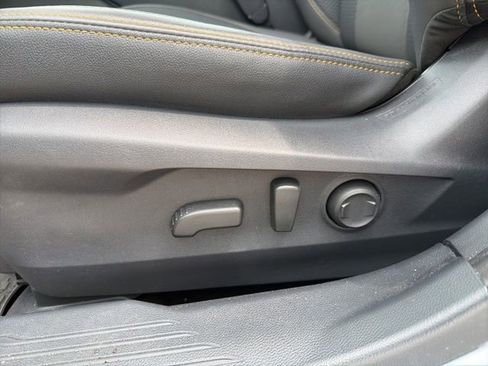 Used 2025 Subaru Outback Wilderness AWD/4WD image 12