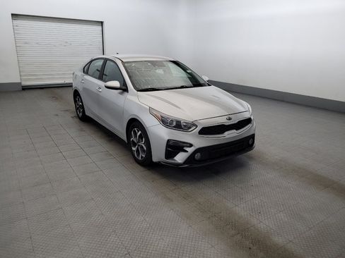 Used 2021 Kia Forte LXS FWD image 13