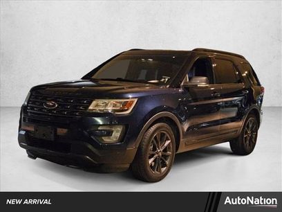 Used 2017 Ford Explorer XLT w/ Equipment Group 202A