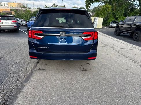 Used 2021 Honda Odyssey EX-L image 4