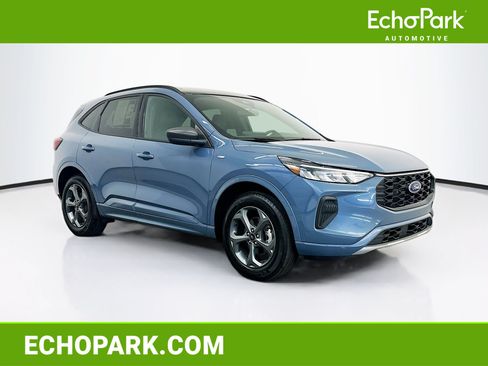 Used 2024 Ford Escape ST-Line w/ Tech Pack #1 AWD/4WD image 1