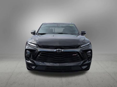 Used 2023 Chevrolet Blazer RS w/ Driver Confidence II Package FWD image 9