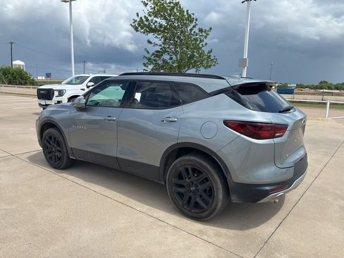Used 2023 Chevrolet Blazer LT w/ Convenience Package image 3