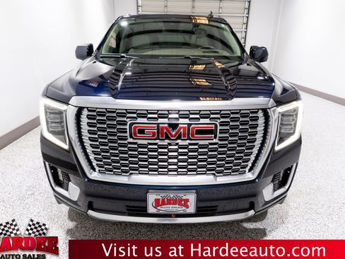 Used 2023 GMC Yukon Denali AWD/4WD image 7