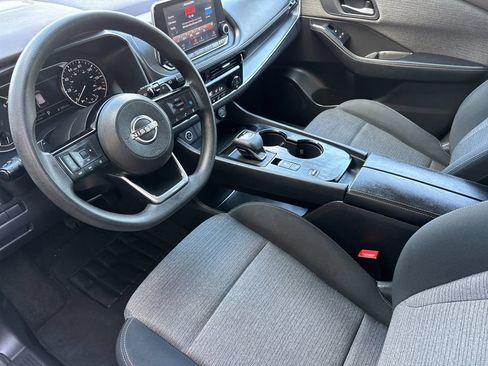 Used 2023 Nissan Rogue SV FWD image 9