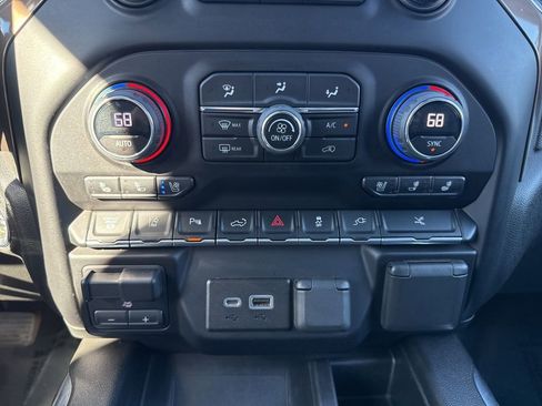 Used 2023 Chevrolet Silverado 3500 High Country w/ Technology Package image 22