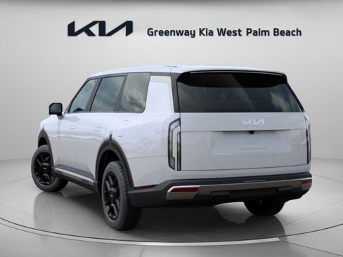 New 2027 Kia Telluride LX FWD image 5