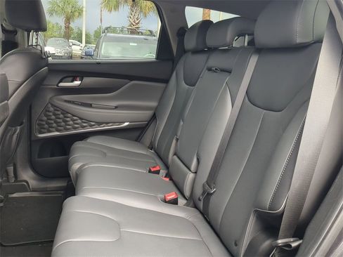 Used 2021 Hyundai Santa Fe Limited image 16