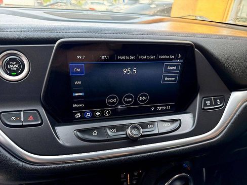 Used 2020 Chevrolet Blazer LT FWD image 11