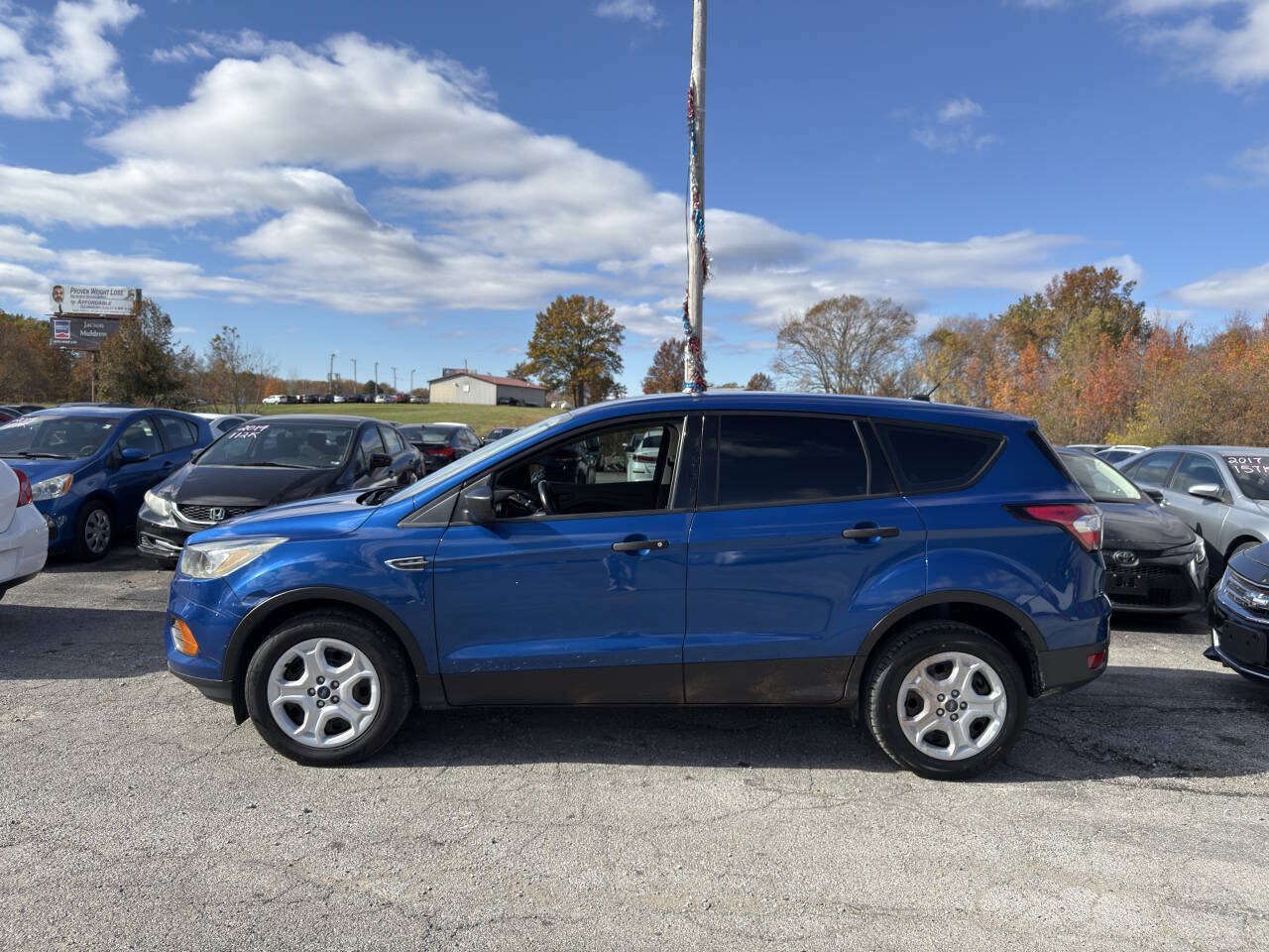 Used 2018 Ford Escape S FWD image 3