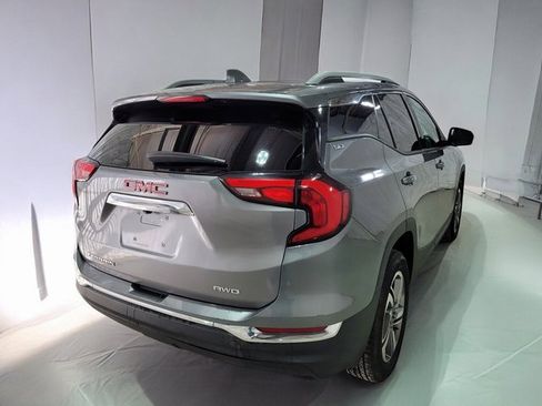 Used 2021 GMC Terrain SLT image 18