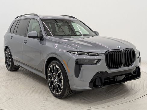 New 2026 BMW X7 xDrive40i w/ M Sport Package image 7