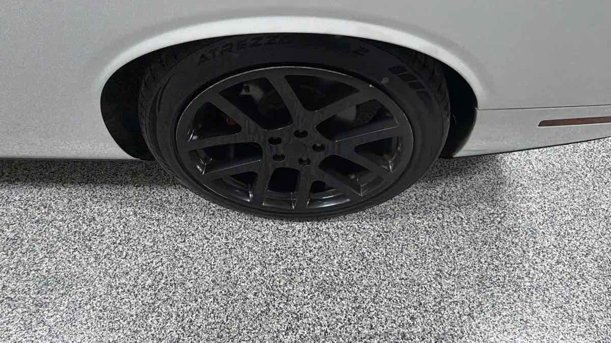 Used 2017 Dodge Challenger R/T RWD image 25