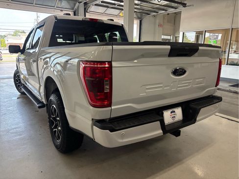 Certified 2021 Ford F150 XLT w/ Equipment Group 301A Mid AWD/4WD image 4