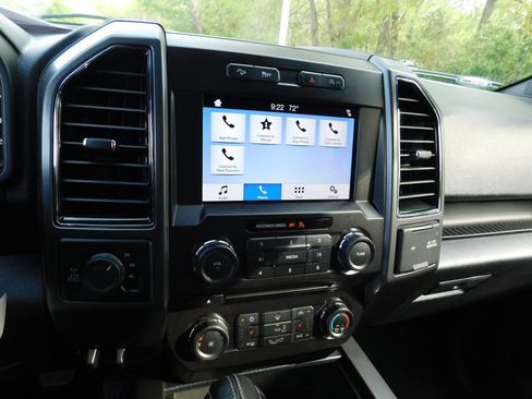 Used 2018 Ford F150 XLT w/ Equipment Group 302A Luxury image 9