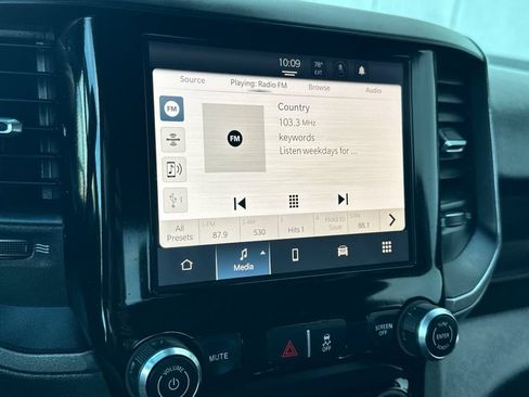 New 2026 RAM 5500 Tradesman AWD/4WD image 16