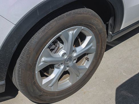 Used 2024 Honda HR-V LX image 16