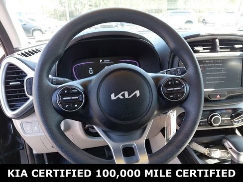 Certified 2025 Kia Soul LX FWD image 11