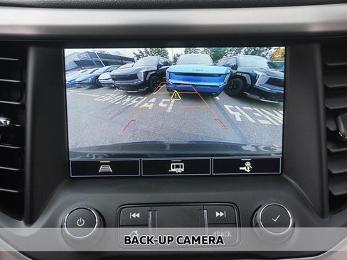 Used 2021 GMC Acadia AT4 w/ Trailering Package image 8