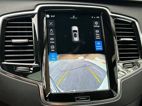 Certified 2023 Volvo XC90 T8 Plus AWD/4WD image 25