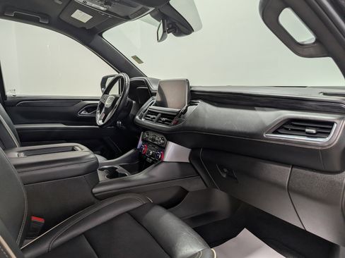 Used 2022 GMC Yukon XL SLT w/ SLT Luxury Package image 23