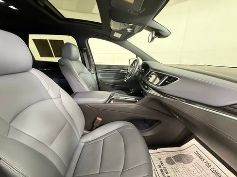 Used 2023 Buick Enclave Essence w/ Experience Buick Package image 34
