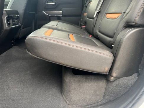 Used 2023 GMC Sierra 2500 AT4 w/ AT4 Premium Plus Package AWD/4WD image 8