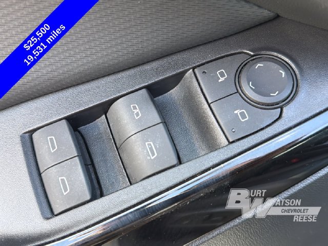 Used 2025 Chevrolet Equinox LT w/ Convenience Package II FWD image 11