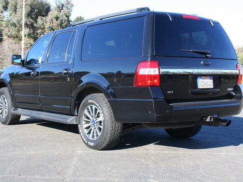 Used 2016 Ford Expedition EL XLT w/ Equipment Group 202A image 7