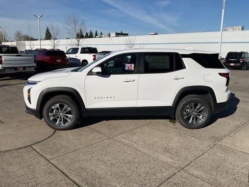 New 2026 Chevrolet Equinox LT image 5