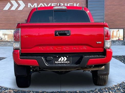 Used 2021 Toyota Tacoma SR5 RWD image 6
