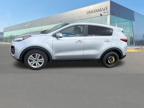 Used 2019 Kia Sportage LX image 1