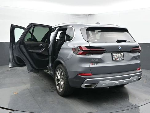 Used 2024 BMW X5 xDrive40i image 55