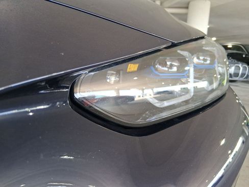 Used 2023 BMW i4 eDrive40 w/ M Sport Package image 9