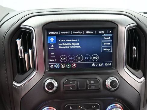 Used 2022 GMC Sierra 3500 Denali w/ Denali Ultimate Package AWD/4WD image 23