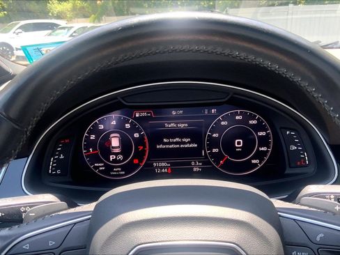 Used 2019 Audi Q7 3.0T Prestige w/ Prestige Package AWD/4WD image 22