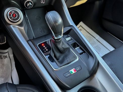 Used 2024 Alfa Romeo Tonale Veloce AWD/4WD image 35