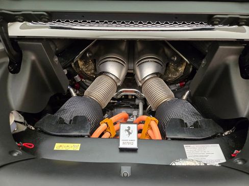 Used 2024 Ferrari 296 GTS image 19