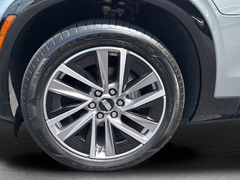Certified 2026 Cadillac Vistiq Sport w/ LPO, Floor Liner Package AWD/4WD image 14