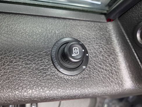 Used 2014 Ford F150 Raptor w/ Equipment Group 801A Luxury AWD/4WD image 21