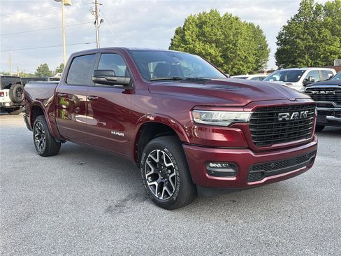 Used 2025 RAM 1500 Laramie w/ Sport Appearance Package AWD/4WD image 3