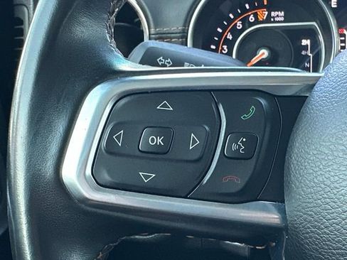 Used 2021 Jeep Gladiator Overland image 23